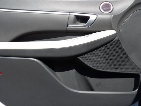 Used 2022 Hyundai Sonata SEL FWD image 11