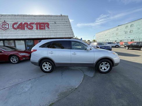 Used 2009 Hyundai Veracruz GLS image 17