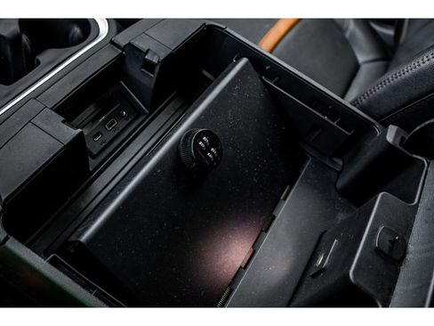 Used 2022 GMC Sierra 2500 AT4 w/ AT4 Premium Plus Package image 27