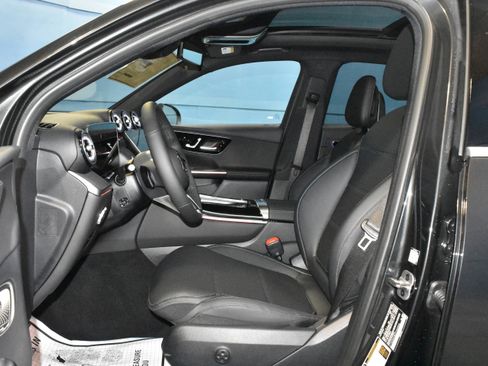 New 2026 Mercedes-Benz GLC 300 4MATIC image 7