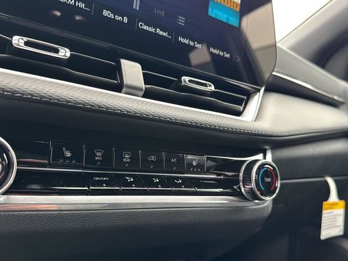 New 2026 Chevrolet Equinox LT w/ Safety and Technology Package image 23