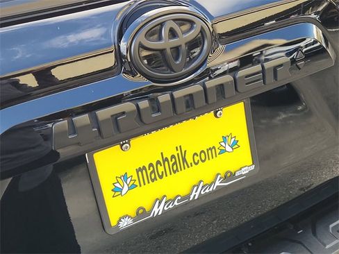 Used 2023 Toyota 4Runner SR5 Premium image 32