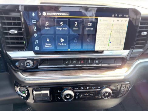 Used 2025 Chevrolet Silverado 2500 LT w/ Convenience Package AWD/4WD image 32