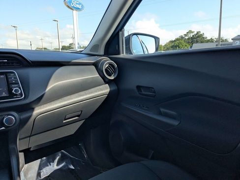 Used 2024 Nissan Kicks S FWD image 15
