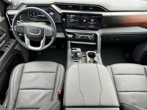 Used 2025 GMC Sierra 1500 Denali w/ Denali Reserve Package image 19
