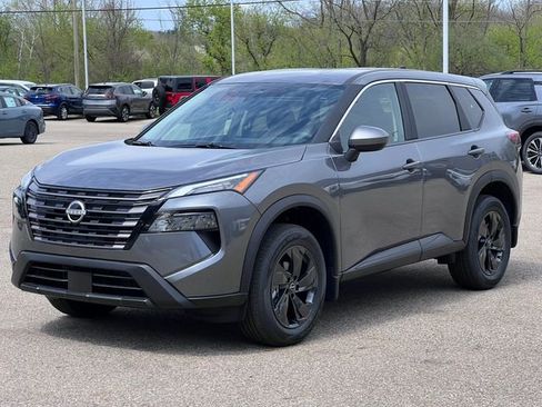 New 2026 Nissan Rogue SV AWD/4WD image 35