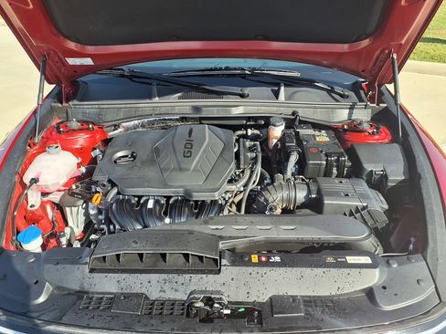 Used 2025 Hyundai Sonata SEL FWD image 31