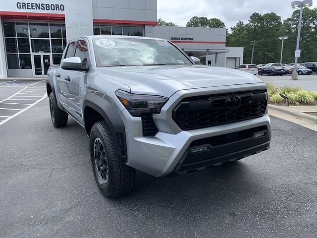 Certified 2026 Toyota Tacoma TRD Off-Road AWD/4WD image 2