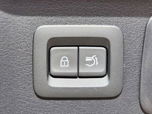 New 2025 MAZDA CX-70 Plug-In Hybrid w/ Premium Plus image 18