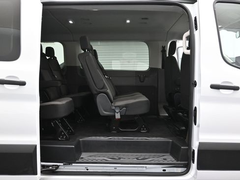 Used 2023 Ford Transit 350 XLT image 11