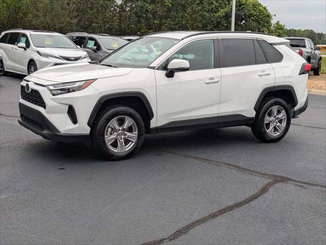Certified 2024 Toyota RAV4 XLE FWD image 8