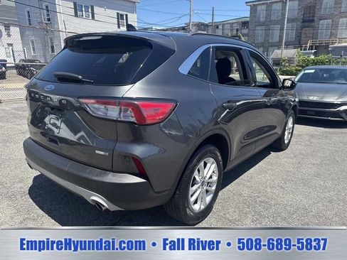 Used 2020 Ford Escape SE AWD/4WD image 8