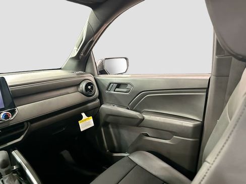 New 2026 Chevrolet Colorado Trail Boss AWD/4WD image 25