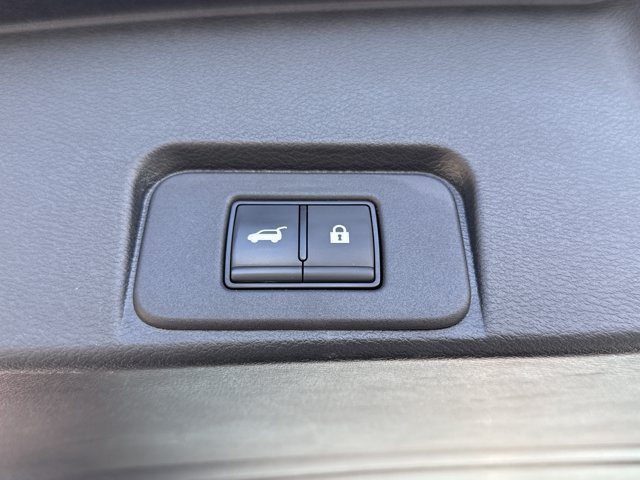 Certified 2023 Nissan Rogue Platinum FWD image 12