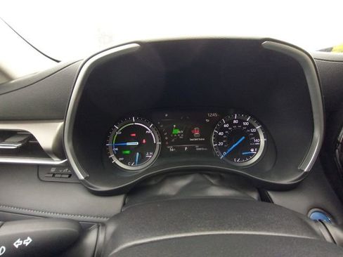 Used 2020 Toyota Highlander XLE image 46