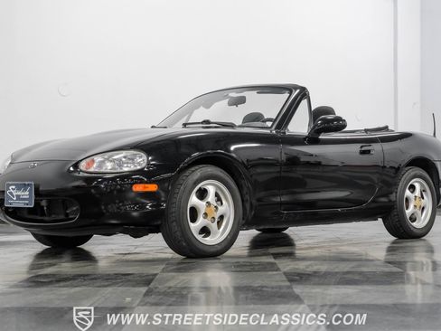 Used 1999 MAZDA MX-5 Miata image 20