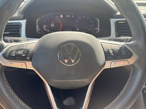 Used 2021 Volkswagen Atlas SEL image 24