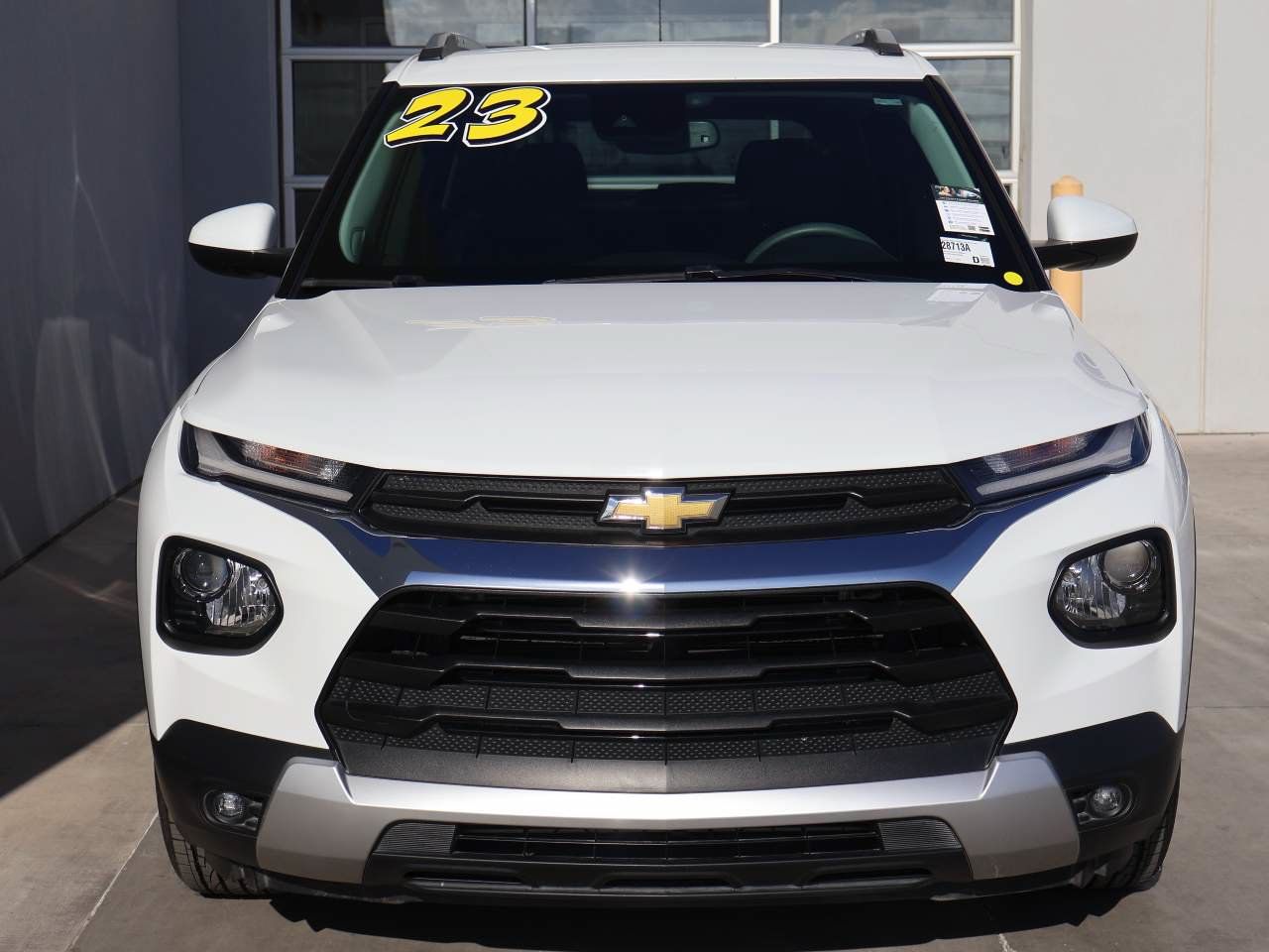 Used 2023 Chevrolet TrailBlazer LT w/ Convenience Package FWD image 5