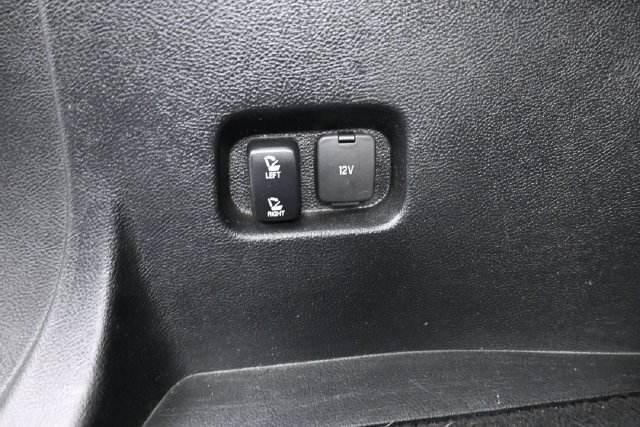Used 2017 Ford Edge Titanium AWD/4WD image 8