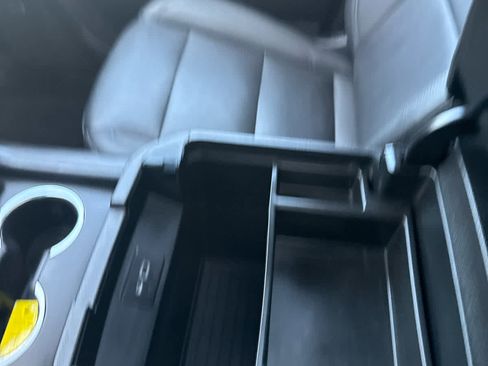 Used 2022 Chevrolet Tahoe Z71 w/ Z71 Off-Road Package image 22