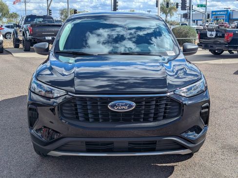 Certified 2025 Ford Escape Active w/ Tech Pack #1 image 8