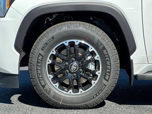 New 2026 Toyota Sequoia SR5 AWD/4WD image 34