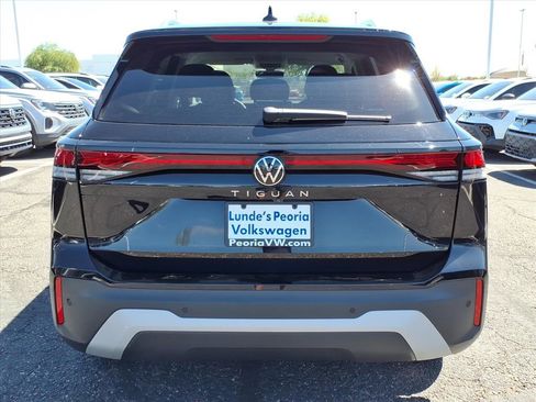 New 2025 Volkswagen Tiguan S image 4