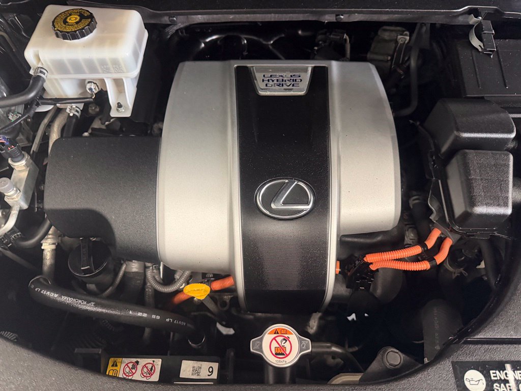 Used 2019 Lexus RX 450h AWD w/ Luxury Package image 9