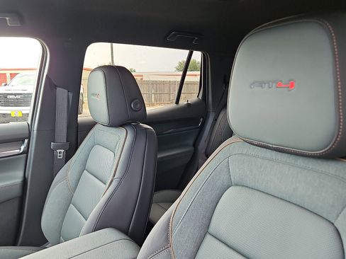 New 2027 GMC Terrain AT4 w/ Convenience Package III AWD/4WD image 11