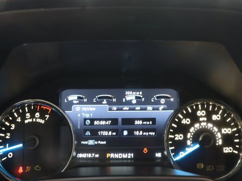 Used 2016 Ford F150 Lariat w/ Equipment Group 502A Luxury image 13