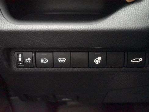 Certified 2025 Toyota RAV4 XLE Premium image 14