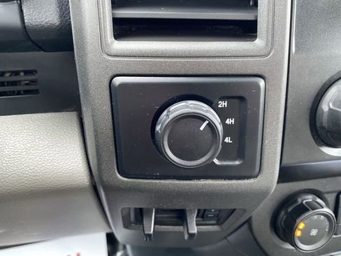 Used 2022 Ford F250 XL w/ Power Equipment Group image 19