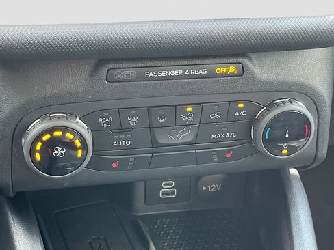 Used 2024 Ford Bronco Sport Heritage w/ Heritage Convenience Package AWD/4WD image 15