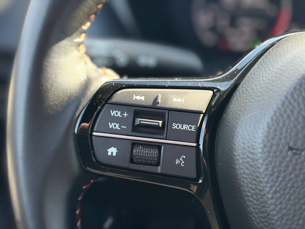 Used 2025 Honda HR-V Sport image 20