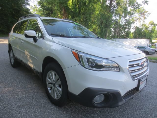 Used 2016 Subaru Outback 2.5i Premium AWD/4WD image 2