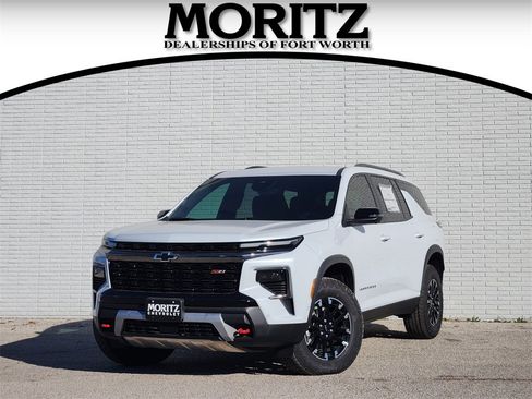 New 2026 Chevrolet Traverse Z71 w/ Enhanced Driving Package image 1