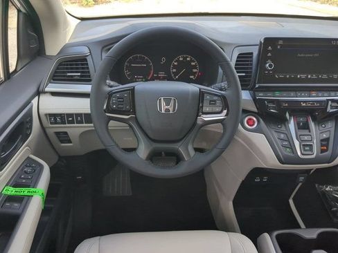 New 2026 Honda Odyssey EX-L image 14