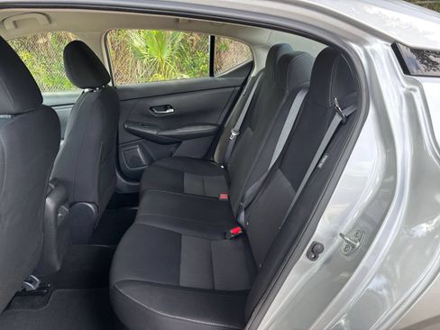 Used 2023 Nissan Sentra SV FWD image 27