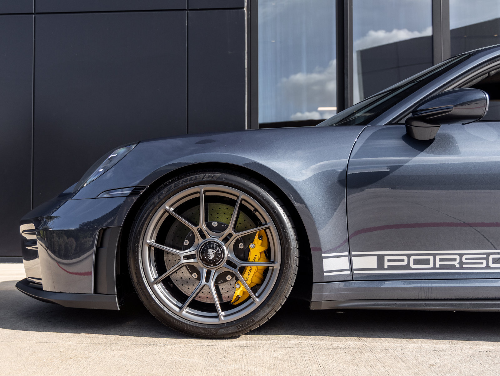 Certified 2026 Porsche 911 GT3 RWD image 17