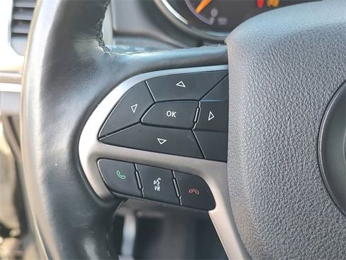 Certified 2018 Jeep Grand Cherokee Limited image 27