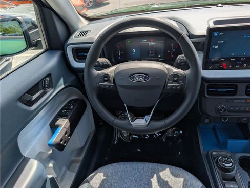 Used 2025 Ford Maverick XLT w/ XLT Luxury Package FWD image 16