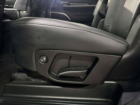 Used 2025 Kia Telluride S FWD image 42