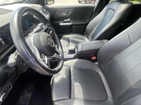 Used 2021 Mercedes-Benz GLA 250 4MATIC image 15