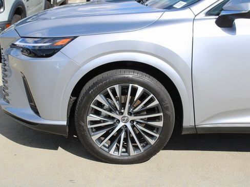 Certified 2023 Lexus RX 350 Premium Plus w/ Accessory Package (Z1) image 4