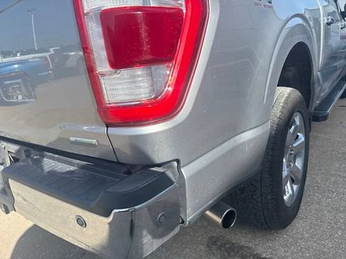 Used 2022 Ford F150 Lariat w/ Equipment Group 502A High AWD/4WD image 9