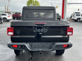 Used 2021 Jeep Gladiator Sport AWD/4WD video 4