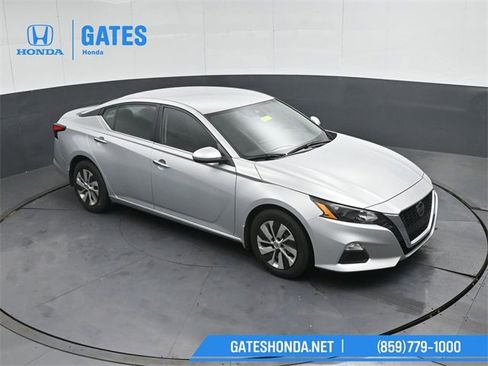 Used 2022 Nissan Altima 2.5 S image 41
