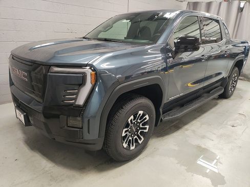 New 2026 GMC Sierra EV Elevation image 15