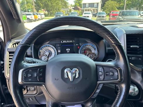 Used 2020 RAM 1500 Limited w/ Black Appearance Package AWD/4WD image 21