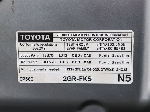 Certified 2022 Toyota Tacoma TRD Sport w/ TRD Premium Sport Package AWD/4WD image 29